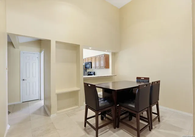 Photo 4 of Condo for sale at 7906 Roanoke Run #706, San Antonio, TX 78240 | MLS# 2004149 | Listing updated on 2026-09-11