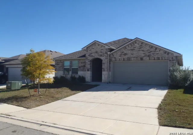 Photo 2 of Single family home for sale at 804 Pronghorn Trl, Seguin, TX 78155 | MLS# 2004161 | Listing updated on 2026-10-10