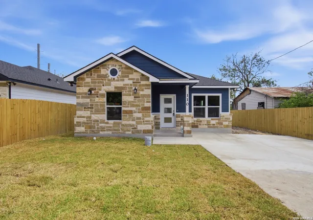 Photo 2 of Single family home for sale at 110 Inez Ave, San Antonio, TX 78228 | MLS# 2004171 | Listing updated on 2026-09-10