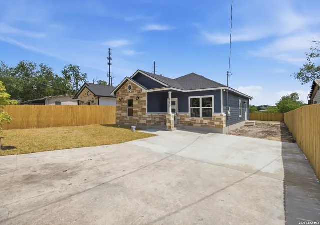Photo 3 of Single family home for sale at 110 Inez Ave, San Antonio, TX 78228 | MLS# 2004171 | Listing updated on 2026-09-10