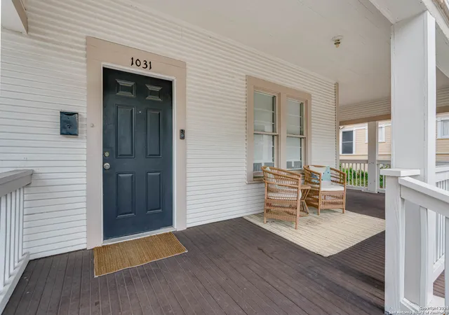 Photo 2 of Single family home for sale at 1031 W Mulberry Ave, San Antonio, TX 78201 | MLS# 2004184 | Listing updated on 2026-09-20