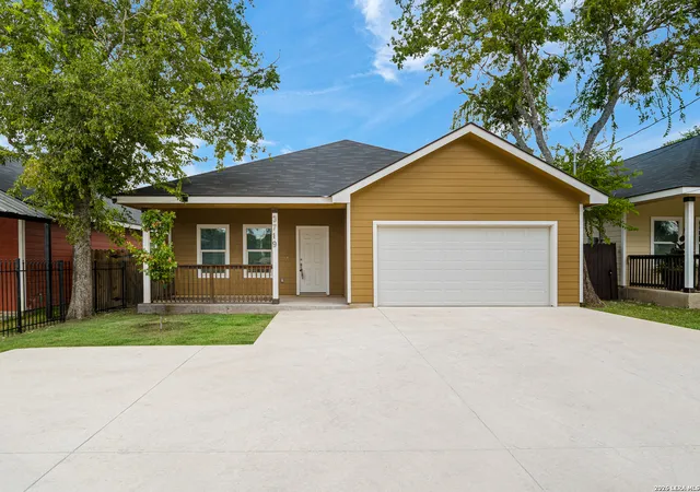Photo 1 of Single family home for sale at 3719 Commercial, San Antonio, TX 78221 | MLS# 2004186 | Listing updated on 2026-09-18