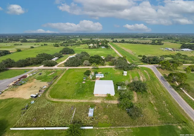 2nd image of 2721 County Road 676, Devine, TX 78016 | MLS# 2004210