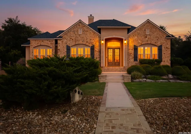 Photo 3 of Single family home for sale at 1004 Breve Cir, New Braunfels, TX 78132 | MLS# 2004212 | Listing updated on 2026-09-12