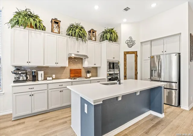 Photo 3 of Single family home for sale at 1602 Buckner Pl, San Antonio, TX 78253 | MLS# 2004253 | Listing updated on 2026-09-23