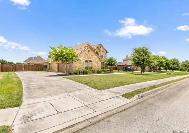 Photo 3 of Single family home for sale at 6909 Hallie Heights, Schertz, TX 78154 | MLS# 2004261 | Listing updated on 2026-09-08