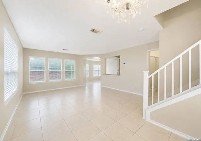 Photo 4 of Single family home for sale at 6714 Mesa Glade, San Antonio, TX 78239 | MLS# 2004267 | Listing updated on 2026-09-10