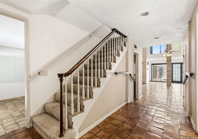Photo 3 of Single family home for sale at 8807 Carriage Dr, San Antonio, TX 78217 | MLS# 2004268 | Listing updated on 2026-08-10