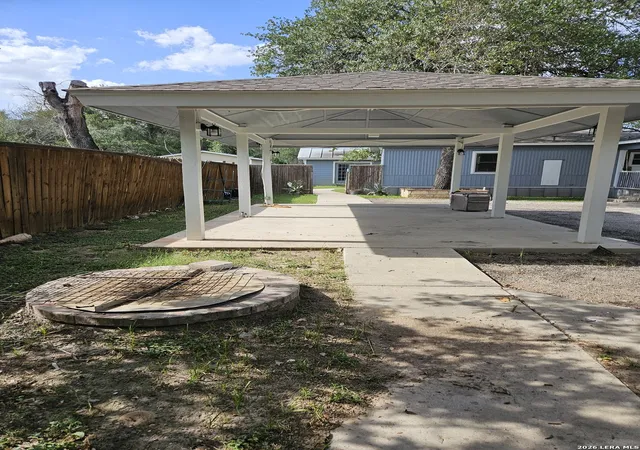 2nd image of 4814 Lost Hills Dr, Elmendorf, TX 78112 | MLS# 2004284