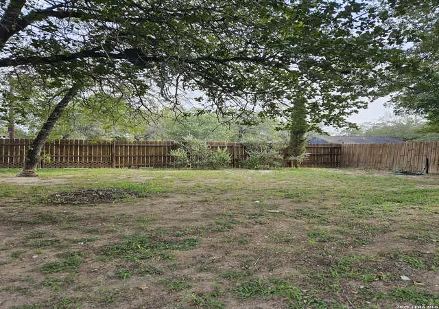 4th image of 4814 Lost Hills Dr, Elmendorf, TX 78112 | MLS# 2004284