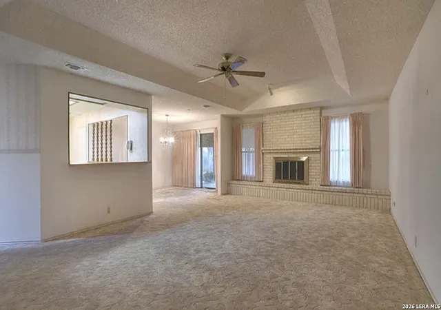 Photo 2 of Sale Pending at 206 High Oak, Universal City, TX 78148 | MLS# 2004289 | Listing updated on 2026-08-31