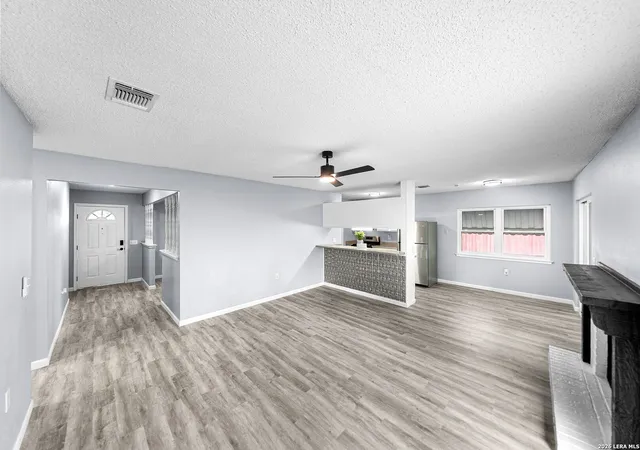 4th image of 7618 Church Oak St, Live Oak, TX 78233 | MLS# 2004298