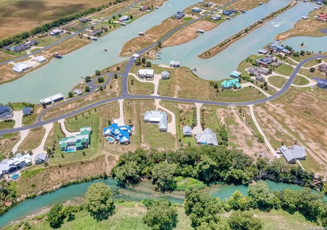 3rd image of 108 River Lakes Ln, Martindale, TX 78655 | MLS# 2004312