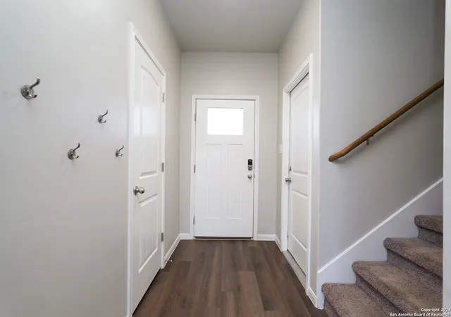 Photo 4 of Single family home for sale at 3915 Ivy Path, St. Hedwig, TX 78152 | MLS# 2004313 | Listing updated on 2026-09-05