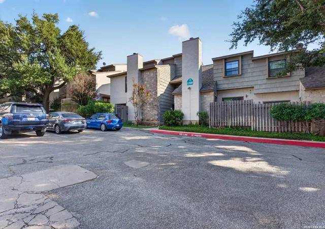 35th image of 14122 Churchill Estates Blvd #1201, San Antonio, TX 78248 | MLS# 2004315