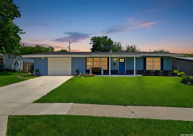 Photo 2 of Sale Pending at 355 Rexford Dr, San Antonio, TX 78216 | MLS# 2004316 | Listing updated on 2026-09-01