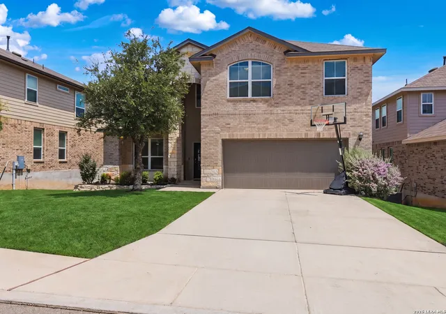 2nd image of 331 Red Rock Cyn, San Antonio, TX 78258 | MLS# 2004318