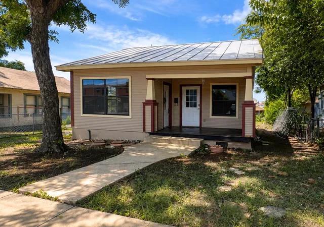 Photo 1 of Single family home for sale at 821 E Josephine St, San Antonio, TX 78208 | MLS# 2004360 | Listing updated on 2026-08-17