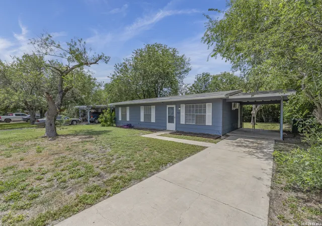 Photo 2 of Sale Pending at 4835 Village Vw, San Antonio, TX 78218 | MLS# 2004366 | Listing updated on 2026-09-09