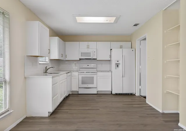 Photo 3 of Single family home for sale at 5907 Cliff Trail Dr, San Antonio, TX 78250 | MLS# 2004371 | Listing updated on 2026-09-08