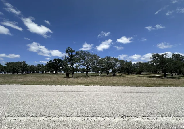 19th image of 209 Axis Cir, Fredericksburg, TX 78624 | MLS# 2004374