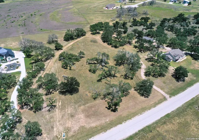 2nd image of 209 Axis Cir, Fredericksburg, TX 78624 | MLS# 2004374