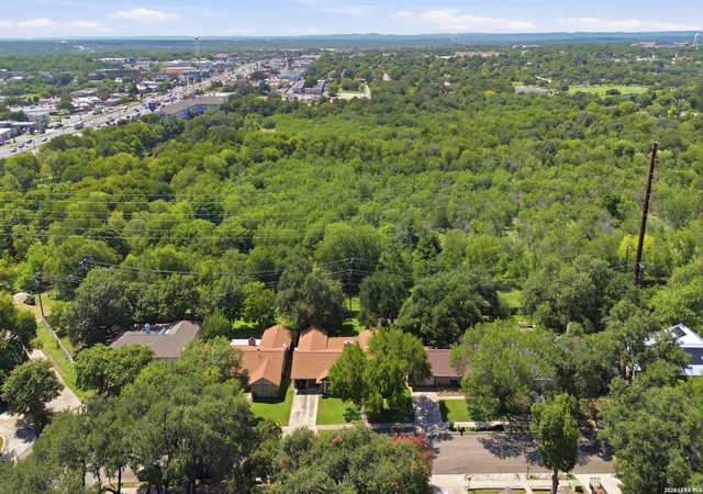 33rd image of 6407 Red Jacket Dr, Leon Valley, TX 78238 | MLS# 2004376