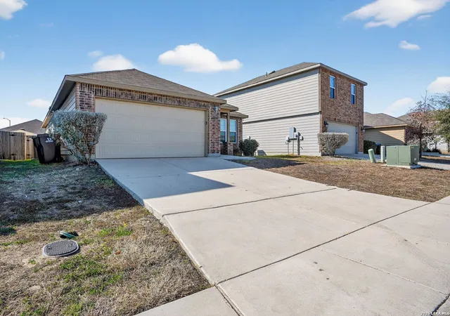Photo 2 of Single family home for sale at 9409 Apple Ridge Ln, San Antonio, TX 78239 | MLS# 2004377 | Listing updated on 2026-09-15