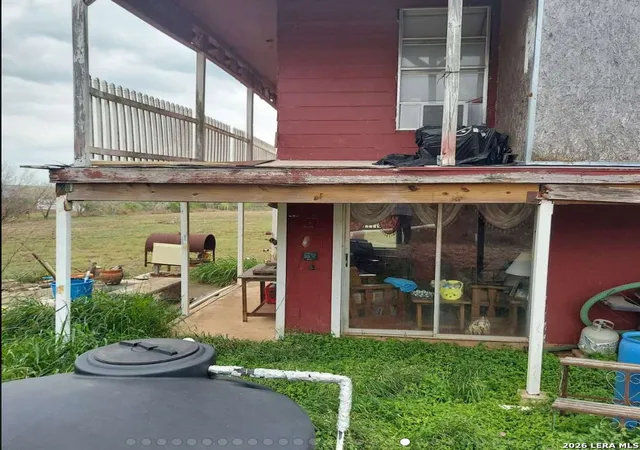 Photo 3 of Single family home for sale at 387 Mills Ranch Rd, Pleasanton, TX 78064 | MLS# 2004415 | Listing updated on 2026-09-14