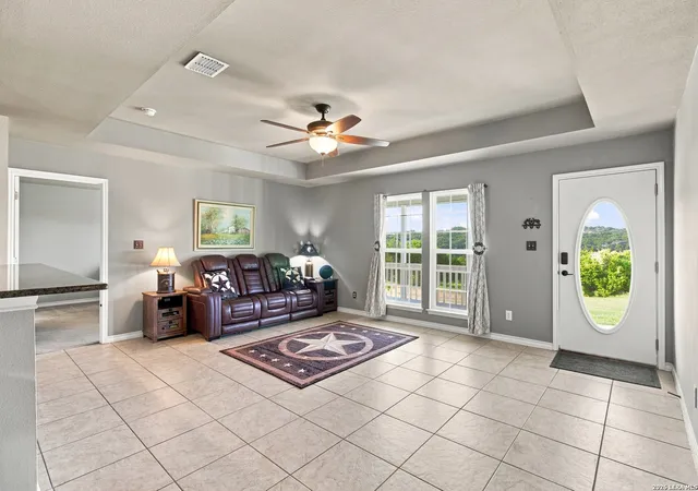 3rd image of 558 Mountain Creek Rd, Pipe Creek, TX 78063 | MLS# 2004424