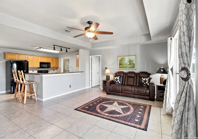 5th image of 558 Mountain Creek Rd, Pipe Creek, TX 78063 | MLS# 2004424