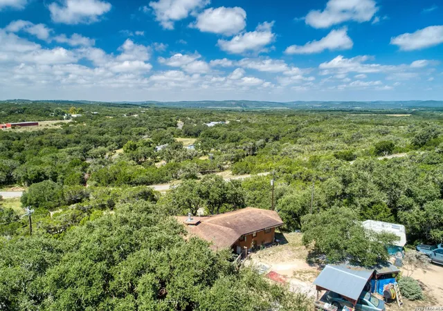 4th image of 10294 Park Road 37, Lakehills, TX 78063 | MLS# 2004440