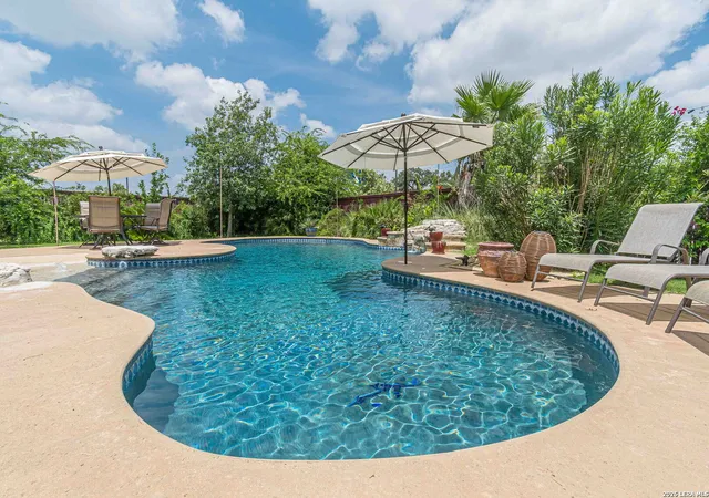 Photo 1 of Sale Pending at 6331 Stable Brk Dr, San Antonio, TX 78249 | MLS# 2004463 | Listing updated on 2026-08-09