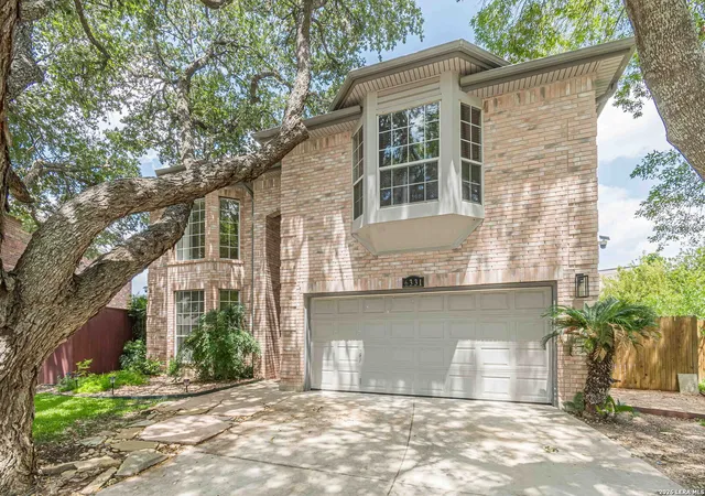 Photo 2 of Sale Pending at 6331 Stable Brk Dr, San Antonio, TX 78249 | MLS# 2004463 | Listing updated on 2026-08-09