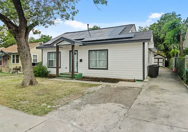 Photo 1 of Single family home for sale at 2131 Steves Ave, San Antonio, TX 78210 | MLS# 2004483 | Listing updated on 2026-08-10