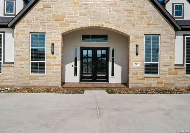 4th image of 217 Poe Parkway, Castroville, TX 78009 | MLS# 2004493