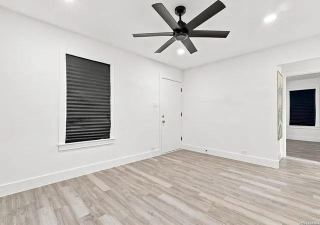 Photo 3 of Single family home for sale at 215 Westway Dr, San Antonio, TX 78225 | MLS# 2004515 | Listing updated on 2026-09-13