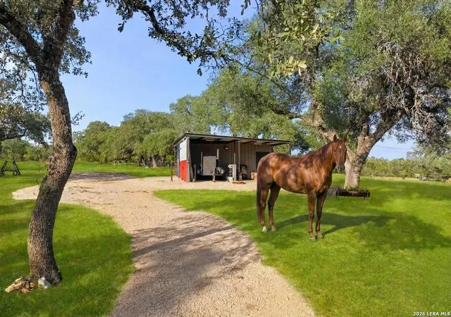 Photo 4 of Sale Pending at 22050 Hanging Oak, San Antonio, TX 78266 | MLS# 2004534 | Listing updated on 2026-08-24