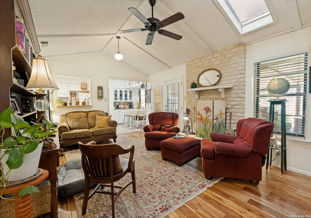 Photo 4 of Sale Pending at 507 Amistad, Universal City, TX 78148 | MLS# 2004535 | Listing updated on 2026-08-31