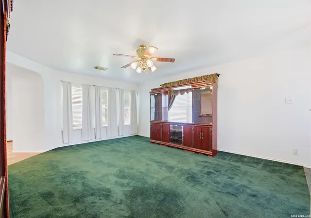 Photo 4 of Single family home for sale at 16211 Ike Ln, Selma, TX 78154 | MLS# 2004554 | Listing updated on 2026-08-10