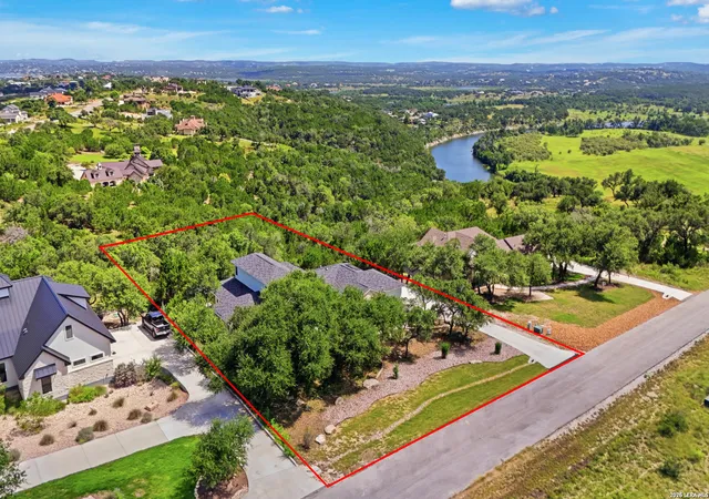 2nd image of 231 River Bend Pl, Spring Branch, TX 78070 | MLS# 2004559