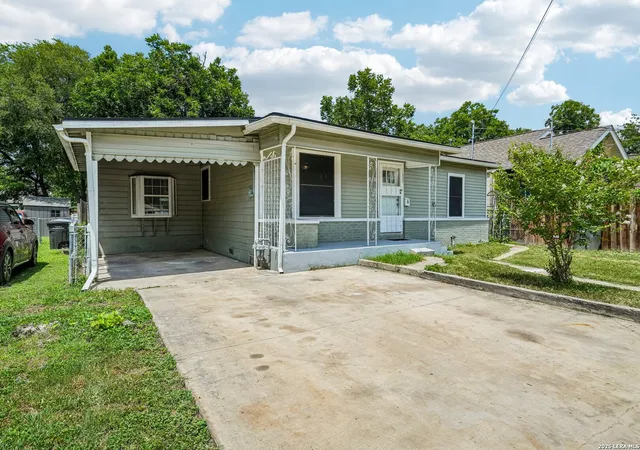 Photo 2 of Single family home for sale at 609 Taft, San Antonio, TX 78225 | MLS# 2004561 | Listing updated on 2026-08-30