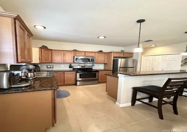 Photo 3 of Single family home for sale at 741 Lookout Dr, Canyon Lake, TX 78133 | MLS# 2004562 | Listing updated on 2026-09-14