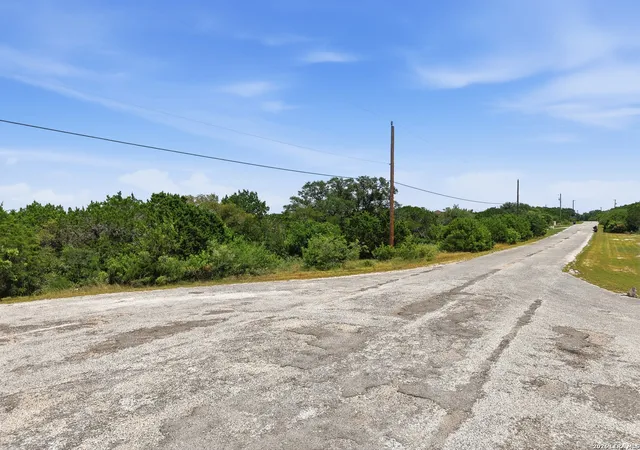 18th image of 146 County Road 2741, Mico, TX 78056 | MLS# 2004564