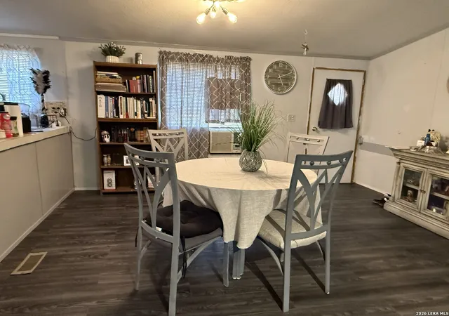 2nd image of 276 County Road 7710, Devine, TX 78016 | MLS# 2004621