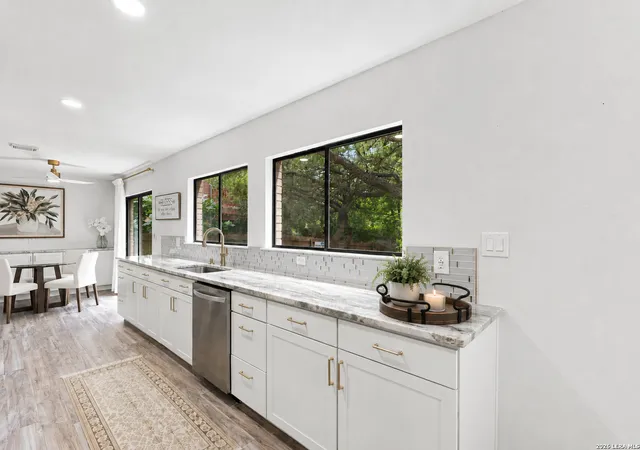 Photo 4 of Single family home for sale at 2316 Newoak Park, San Antonio, TX 78230 | MLS# 2004653 | Listing updated on 2026-08-29