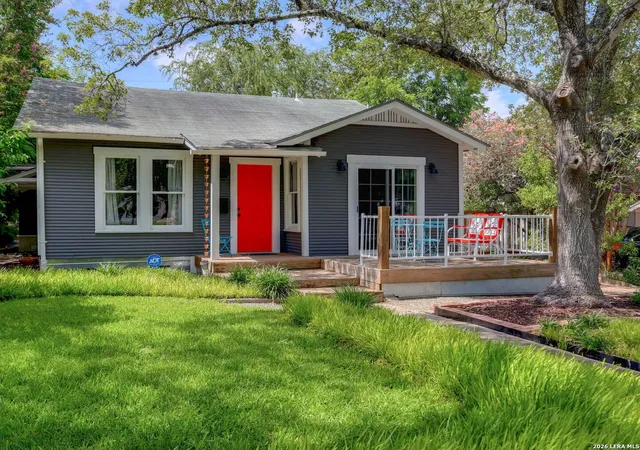Photo 2 of Sale Pending at 518 Elmhurst Ave, San Antonio, TX 78209 | MLS# 2004654 | Listing updated on 2026-08-19