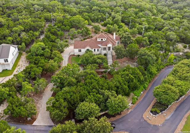 Photo 4 of Single family home for sale at 18875 Shadow Canyon, Helotes, TX 78023 | MLS# 2004696 | Listing updated on 2026-09-15