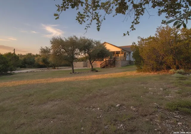 2nd image of 401 Deer Creek Dr, San Marcos, TX 78666 | MLS# 2004709