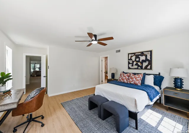 Photo 3 of Single family home for sale at 241 Oak Hollow Dr, La Vernia, TX 78121 | MLS# 2004713 | Listing updated on 2026-09-08